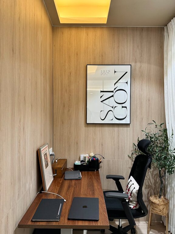 Tips for Creating a Relaxing Home Workspace to Boost Productivity